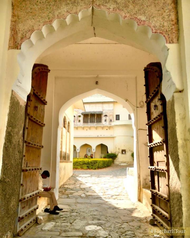 Fort Barli - A 16Th Century Castle Екстер'єр фото