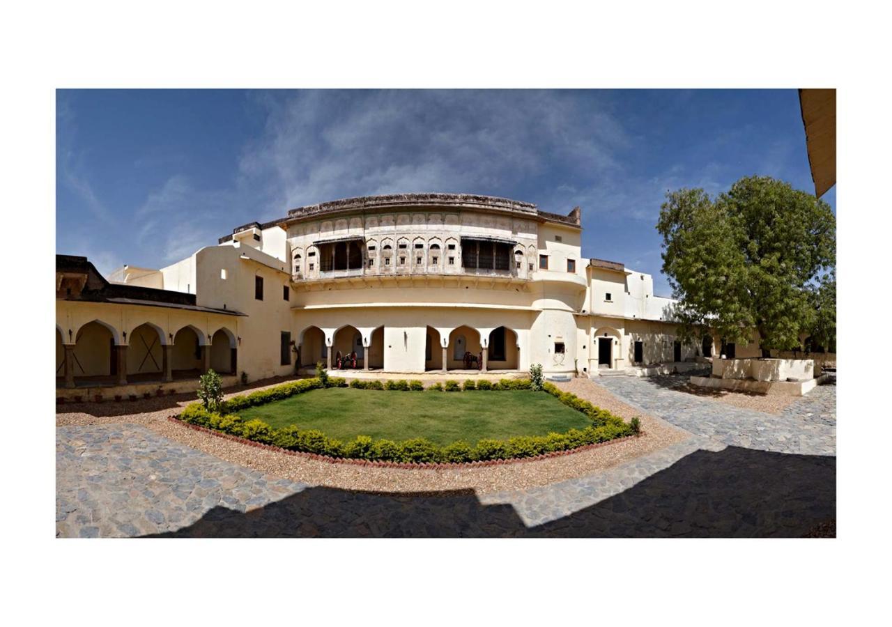 Fort Barli - A 16Th Century Castle Екстер'єр фото